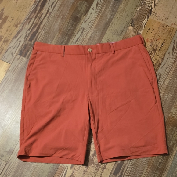 Peter Millar Men's Size 36 Burning Sun Shackleford Performance Hybrid Golf Short - Picture 1 of 3